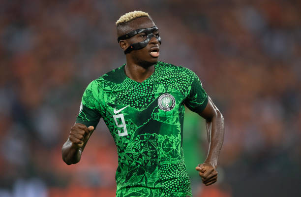 Victor Osimhen là niềm hy vọng trên hàng công tuyển Nigeria.