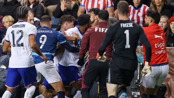 Ảnh bài viết ĐT Mỹ hạ Paraguay 2-1, ẩu đả lớn nổ ra vào cuối trận