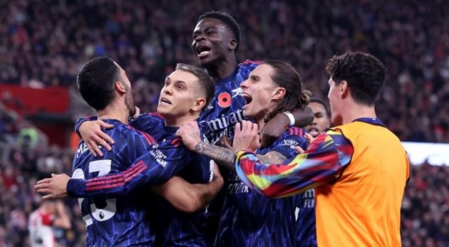 Arsenal khởi đầu ấn tượng tại Ngoại hạng Anh mùa này.