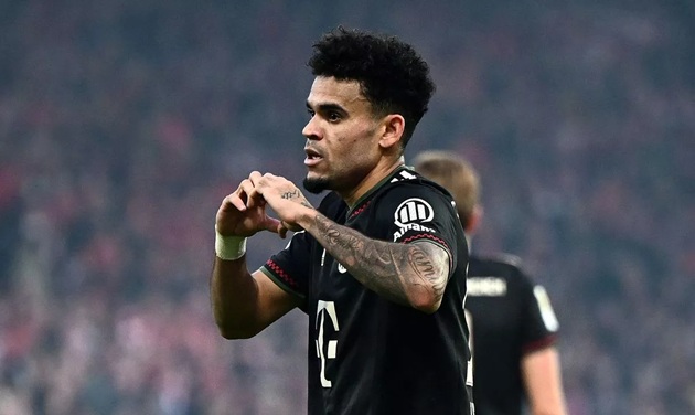 Ảnh bài viết Hasselbaink lo ngại cách Arne Slot thay Luis Diaz ở Liverpool