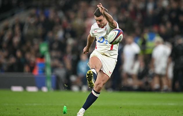 Chelsea muốn Denner ở lại Anh điều trị chấn thương