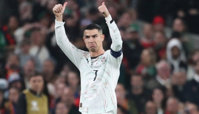Ảnh bài viết Bồ Đào Nha giành vé dự World Cup 2026, Ronaldo trước ngưỡng cửa kỷ lục thế giới