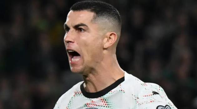 Ảnh bài viết Bồ Đào Nha giành vé World Cup 2026, Ronaldo gửi thông điệp mạnh mẽ