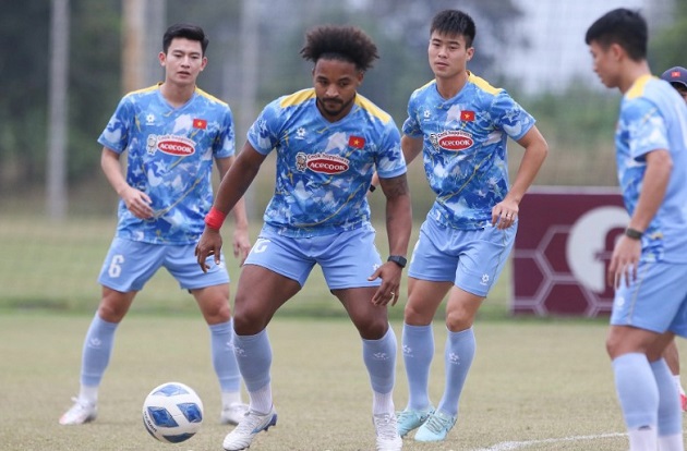 Xuân Son nhiều khả năng sẽ thi đấu ở trận gặp Lào.