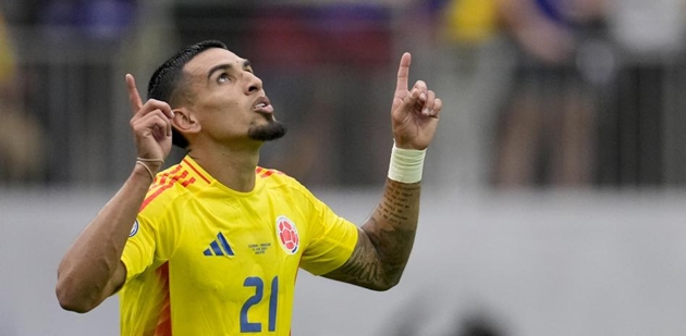 Ảnh bài viết Daniel Munoz công khai "thả thính" Barcelona