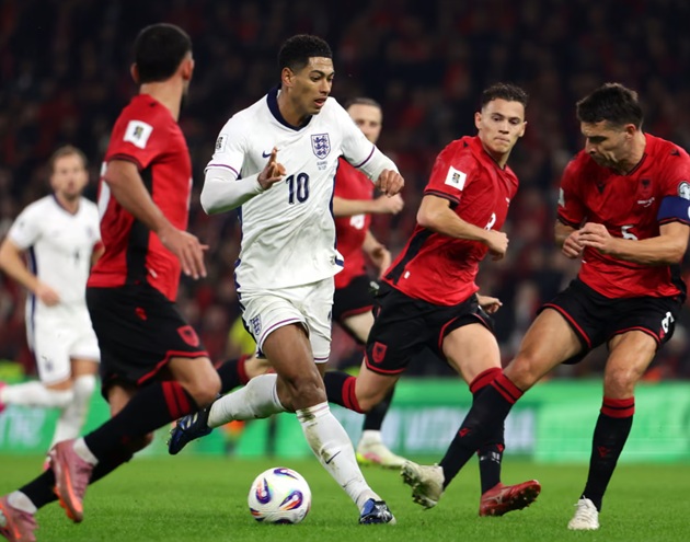 Bellingham có những tình huống đáng chú ý.