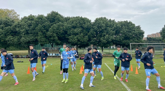 U22 Việt Nam tích cực tập luyện.