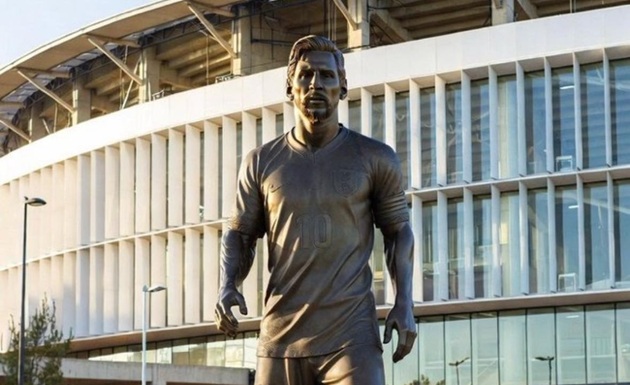 Ảnh bài viết Joan Laporta nêu lý do Barca chưa dựng tượng Messi