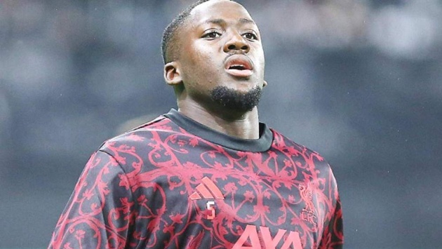 Ảnh bài viết Real Madrid giữ liên hệ với Konate, chờ quyết định hợp đồng