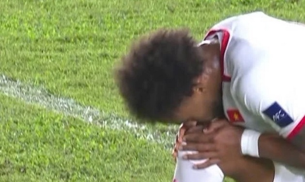 Xuân Son trở lại và ngay lập tức ghi bàn.