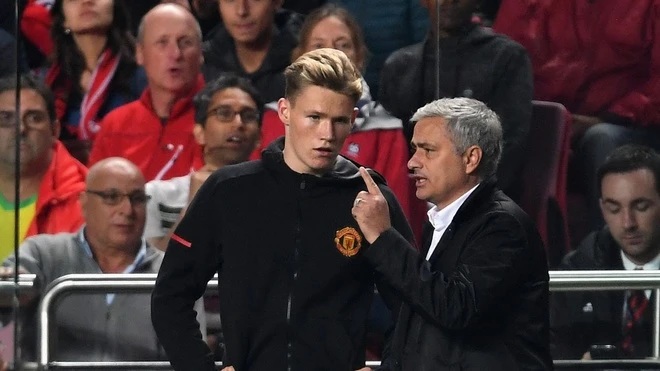 Ảnh bài viết Cách Jose Mourinho góp phần khiến Scott McTominay chọn Scotland thay vì Anh