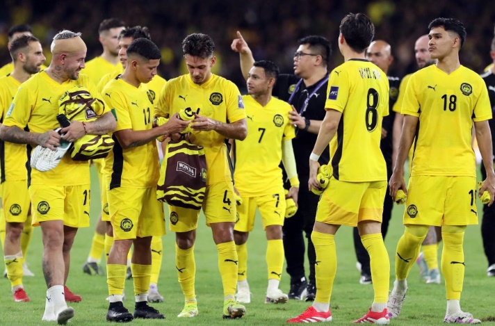 Ảnh bài viết FIFA phơi bày bê bối giả mạo hồ sơ của bóng đá Malaysia