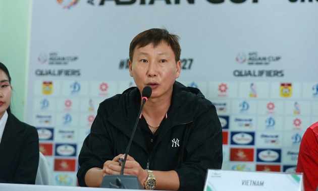 Ông Kim Sang-sik trở lại dẫn dắt U22 Việt Nam.