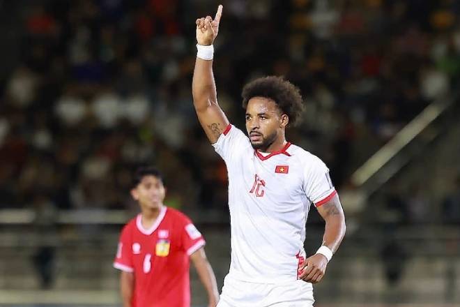 Báo Malaysia đánh giá cao sức mạnh ĐT Việt Nam với màn tái xuất của Xuân Son.