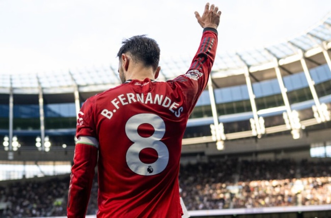 Ảnh bài viết Man United vs Everton: Amorim với quân bài trọng yếu Bruno Fernandes