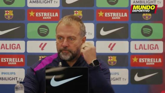 Hansi Flick cung cấp nhiều thông tin trong buổi họp báo.