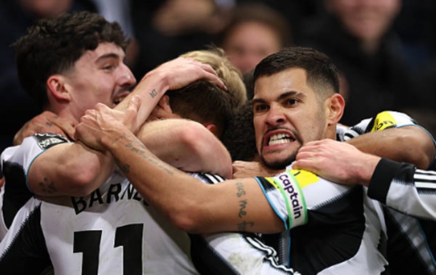 Newcastle cho thấy sự khó chịu trên sân nhà