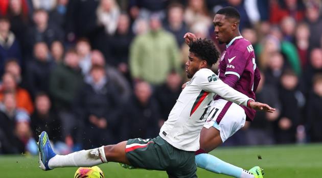 Andrey Santos làm tốt nhiệm vụ khi Caicedo vắng mặt.