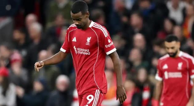 Ảnh bài viết Alexander Isak gây thất vọng, lập kỷ lục buồn hơn 100 năm trong màu áo Liverpool