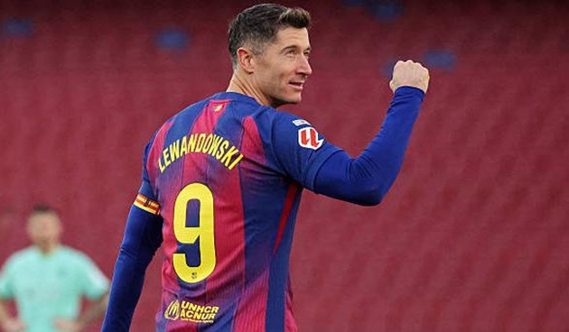 Ảnh bài viết Lewandowski tiết lộ cảm xúc sau bàn thắng lịch sử cho Barcelona