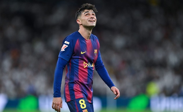 Ảnh bài viết Pedri sang London nhưng không thể đá trận Chelsea