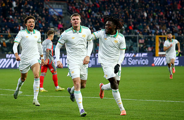 Ảnh bài viết Ferguson ghi bàn đầu tiên tại Serie A, giúp Roma dẫn đầu BXH