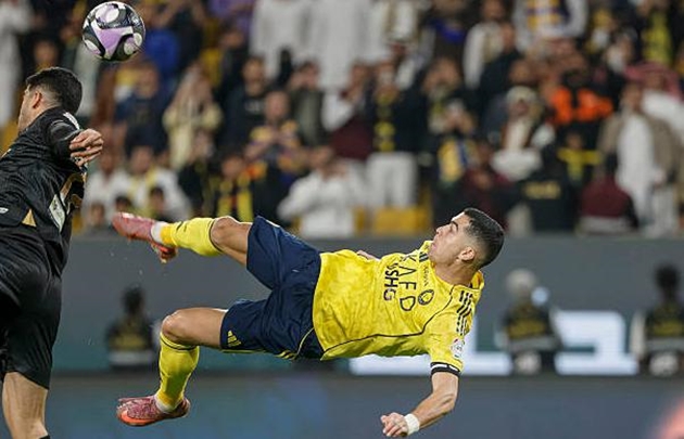 Ảnh bài viết Ronaldo lập siêu phẩm, Al-Nassr thắng 9 trận liên tiếp tại Saudi Pro League