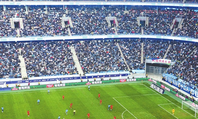Giải Trung Quốc đã thu hút khán giả đến sân.