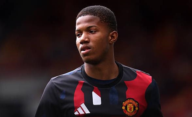 Ảnh bài viết Amorim lo ngại Chido Obi ngộ nhận đẳng cấp tại MU