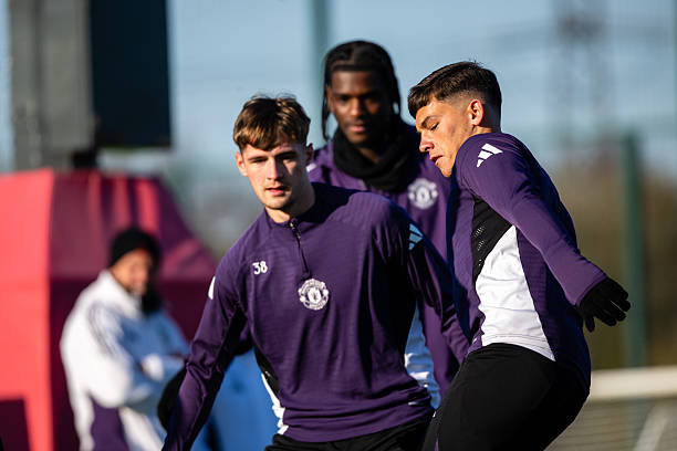 Ảnh bài viết Amorim: Fletcher và Lacey là tương lai của Man United