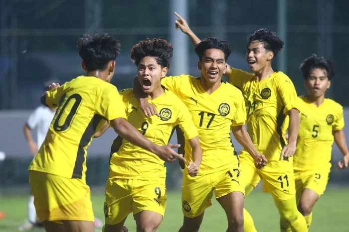 Ảnh bài viết U17 Malaysia thắng nhọc Hồng Kông, bị CĐV chê nhạt nhòa