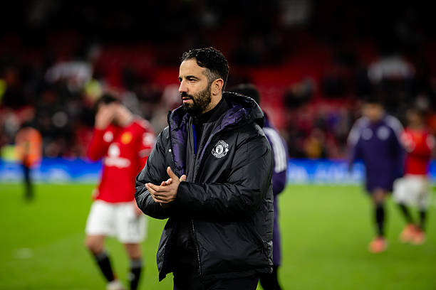 HLV Ruben Amorim cùng Manchester United nhận thất bại ngay trên sân nhà trước Everton.