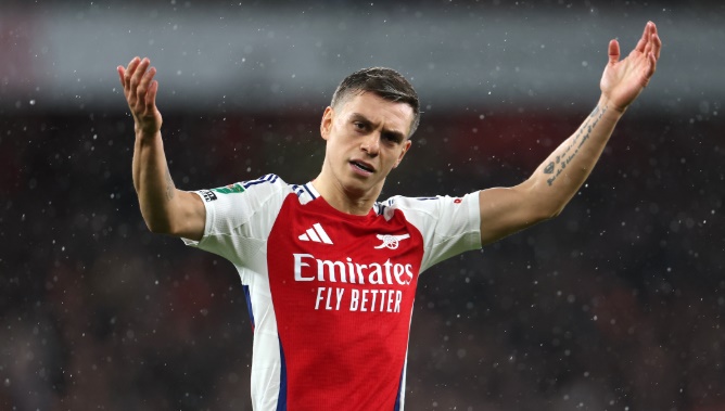 Trossard là một trong những ngôi sao chơi ổn định nhất bên phía Arsenal.