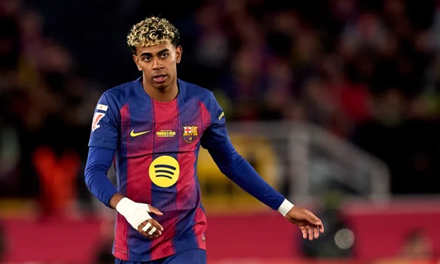 Yamal trước nỗi lo về án phạt bị treo giò