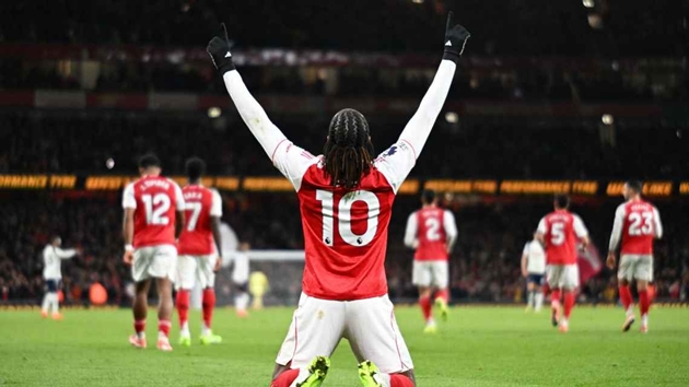 Eze đang tỏa sáng tại Arsenal.