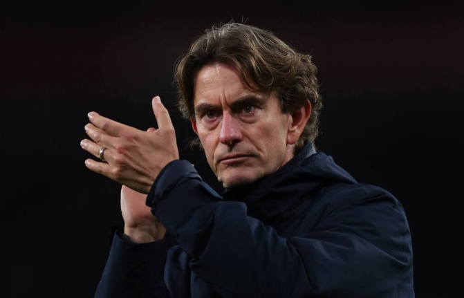 Frank thất bại toàn tập trước Arsenal.