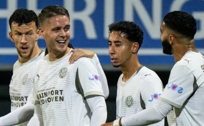 PSV đang có phong độ cao.