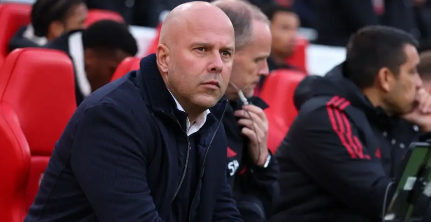 Ảnh bài viết Arne Slot bị phản ứng dữ dội, fan Liverpool ví thất bại như "cú đấm"