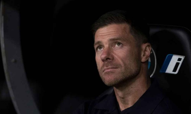 Ảnh bài viết 3 trận không thắng, cơn bão chỉ trích bủa vây Xabi Alonso