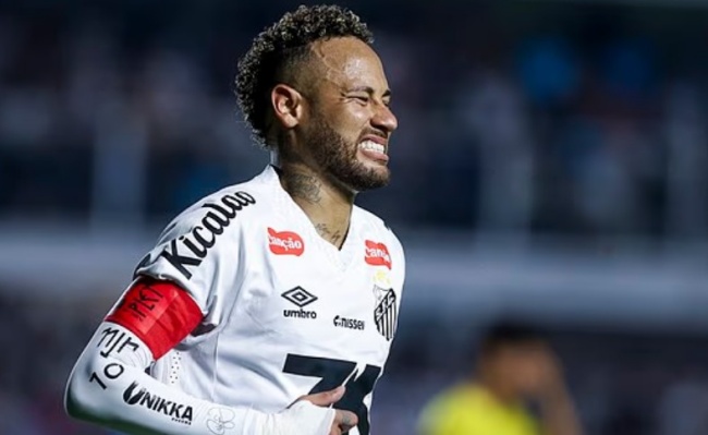 Neymar nghỉ hết năm 2025.