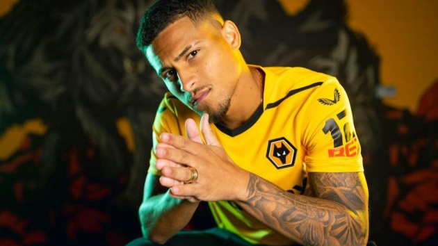 Ảnh bài viết Joao Gomes khó rời Wolves: Man United chạm bài toán không điều khoản