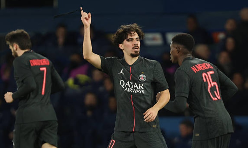 Ảnh bài viết Vitinha lập hat-trick, PSG ngược dòng Tottenham trong trận cầu 8 bàn thắng