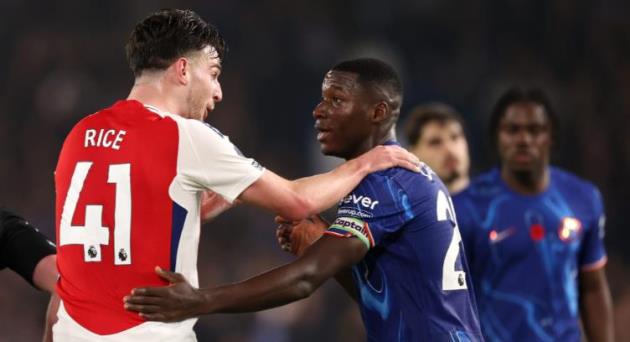 Ảnh bài viết Rice gửi thông điệp mạnh mẽ đến Caicedo trước ngày so tài