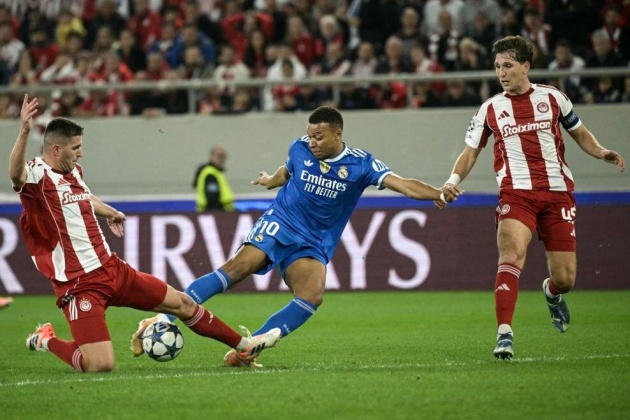 Real có chiến thắng giàu cảm xúc trước Olympiacos.