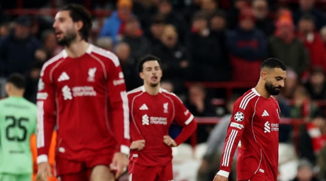 Liverpool nhận thất bại bẽ bàng trước PSV.