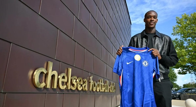 Strasbourg vừa bán Emanuel Emegha cho Chelsea.