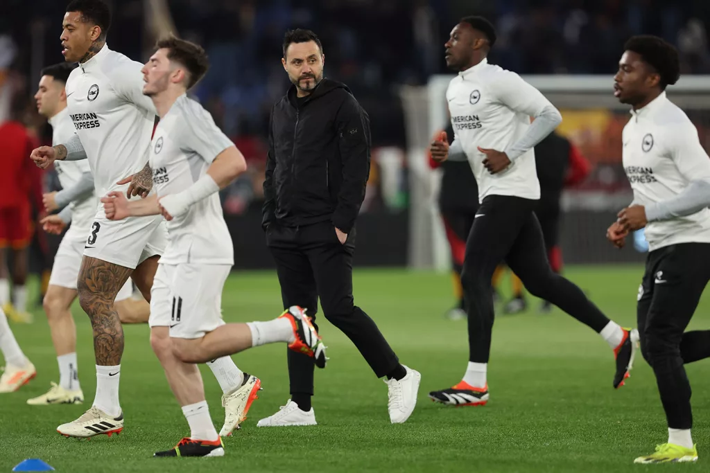 De Zerbi là một người cuồng bóng đá