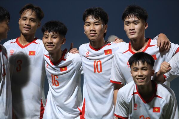 U17 Việt Nam tiếp tục thể hiện phong độ ấn tượng. 