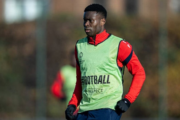 Ảnh bài viết Barcelona ưu tiên ký Guehi giữa cuộc đua chuyển nhượng căng thẳng