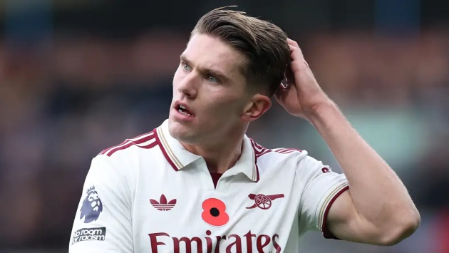 Ảnh bài viết Saha cảnh báo Gyokeres: Thử thách thật sự vẫn chưa đến